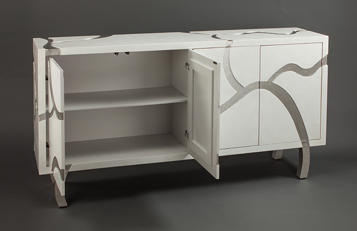 Cabinet 72x16x37" Finish: Frosty white with gritty silver inlay design ARTMAX - Imagen 3
